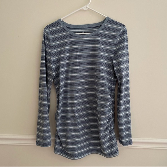 Two Love by Gap Maternity Tops - Picture 5 of 8